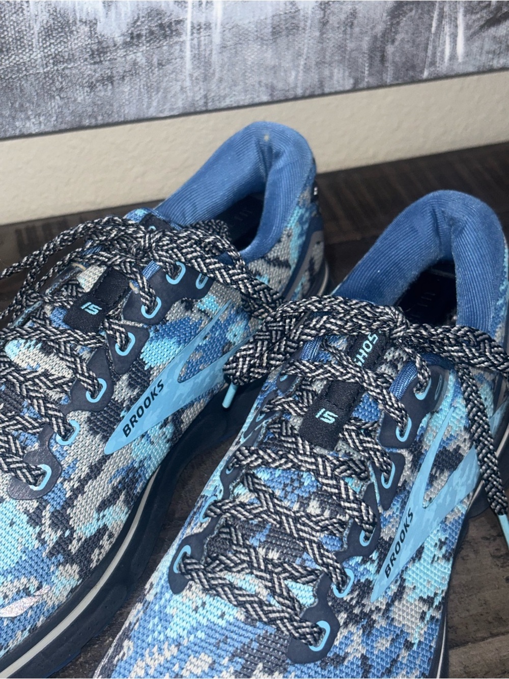 Brooks Ghost 15 Star/Eclipse/Grotto limited edition color pattern Womens SZ 8.5 - Picture 3 of 12